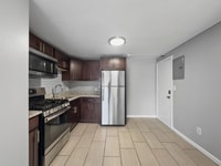 Building Photo - 70 Union St