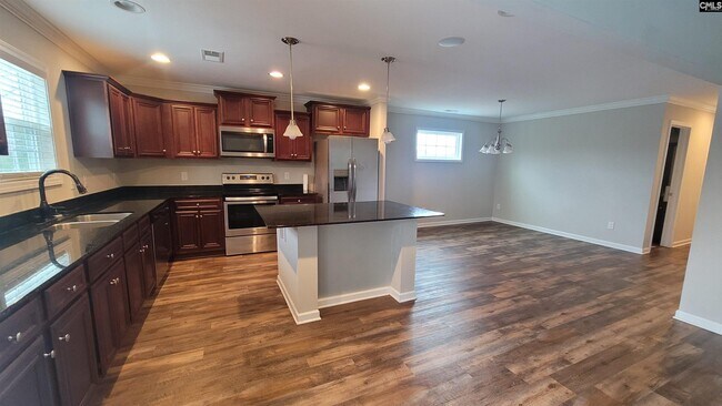 Building Photo - 601 Teaberry Dr