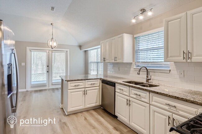 Building Photo - 56 Park Timbers Drive, Sharpsburg, GA, 30277