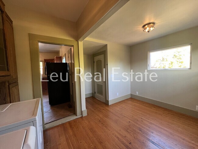 Building Photo - 3833 35th St