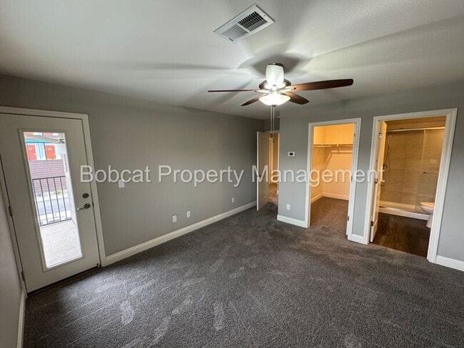 Building Photo - 1399 Handelin Rd