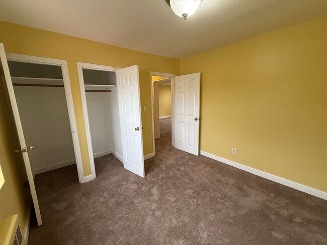 Building Photo - 63-11 110th St