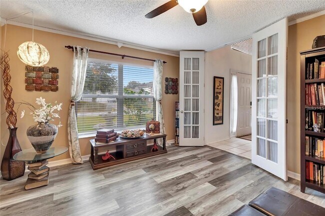 Building Photo - 16012 Lanesboro Ct