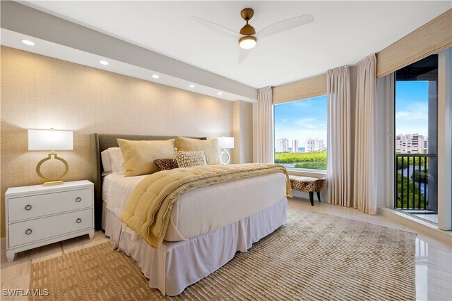 Building Photo - 7575 Pelican Bay Blvd