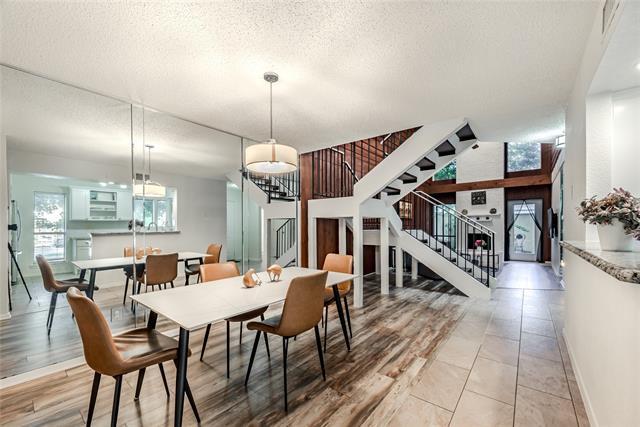 Building Photo - 1902 Shorewood Dr