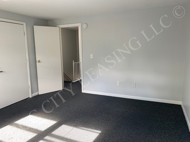 Building Photo - 455-485 Lake Avenue-