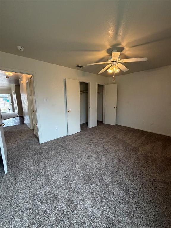 Building Photo - 503 Manhattan Dr