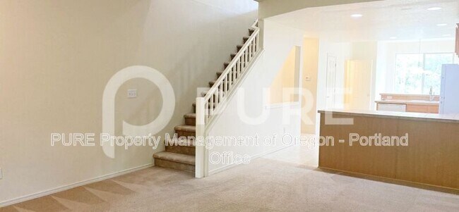 Building Photo - 1572 SW 175th Ave