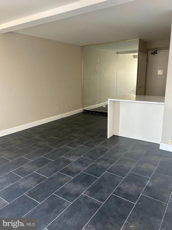 Building Photo - 1810 Rittenhouse Square