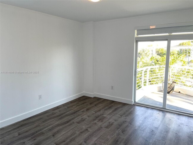 Building Photo - 7700 Tatum Waterway Dr