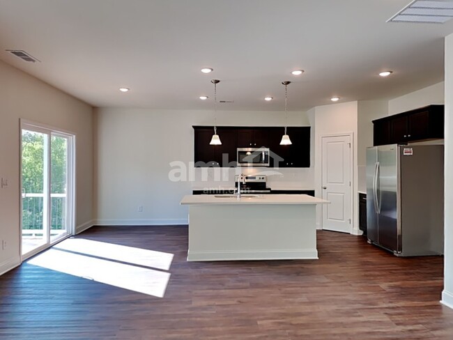 Building Photo - 269 Pecan Dr