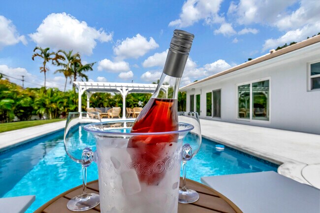 Building Photo - 530 NW 14th St