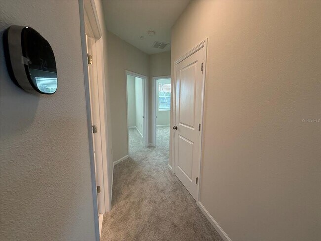 Building Photo - 591 Pothos St