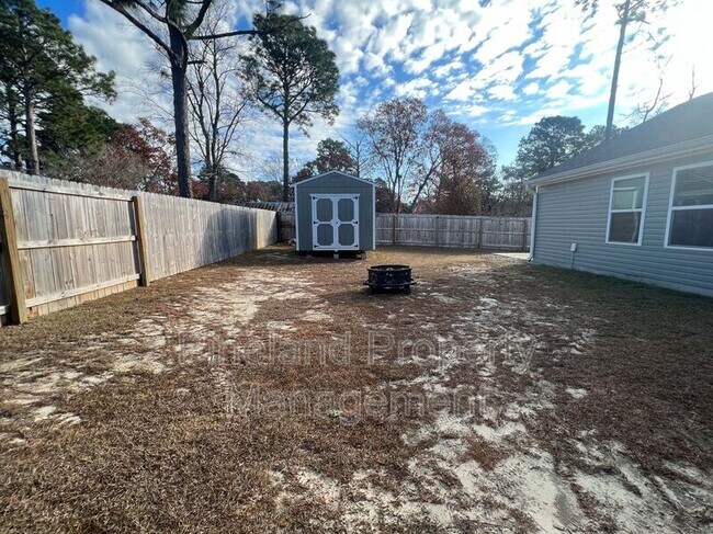 Building Photo - 1417 Demila Dr