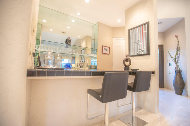 Building Photo - 75273 Spyglass Dr