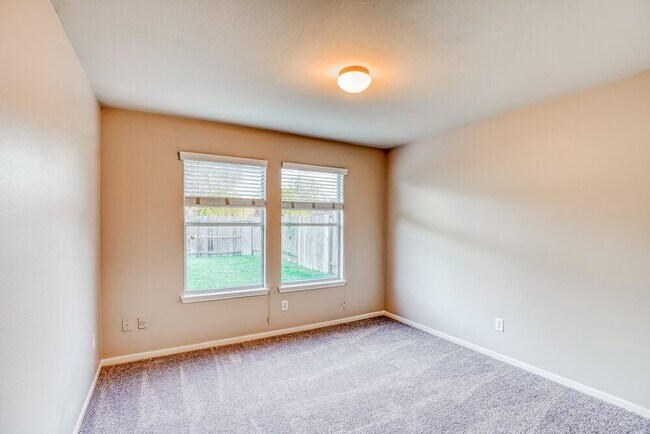 Building Photo - 9702 Winter Bloom Ln