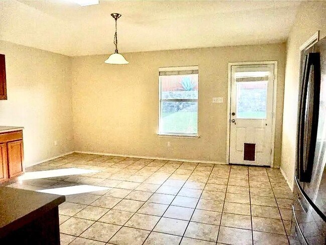 Building Photo - 5617 Adair Dr