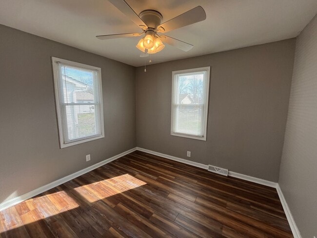 Building Photo - 3 bedroom Ranch