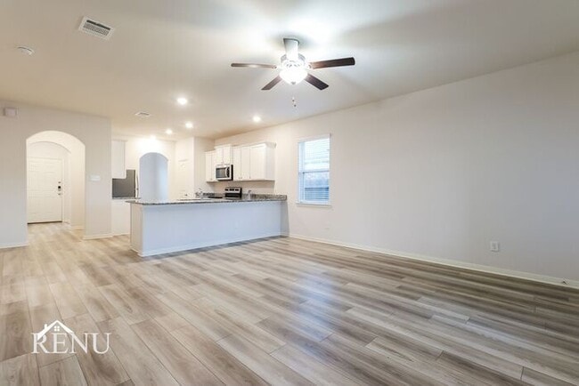 Building Photo - 25418 Cypress Bend Dr