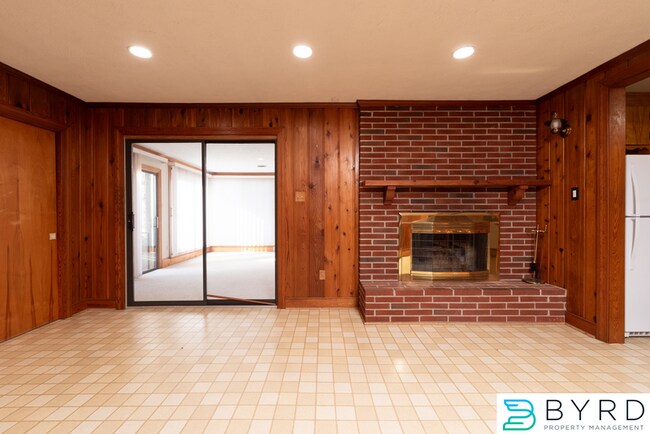 Building Photo - 2144 Skipwith Rd