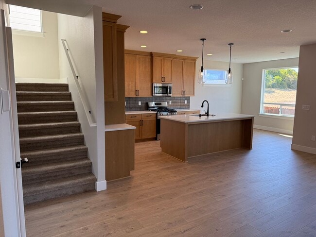 Primary Photo - NEW CONSTRUCTION! BRAND NEW EVERYTHING! BE...