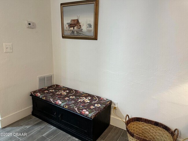 Building Photo - 23 N Ocean Palm Villas