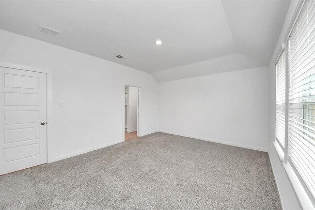 Building Photo - 1306 Palm Tree Ln