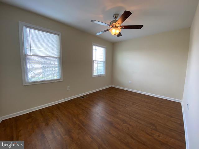 Building Photo - 5152 Cottonwood Ct