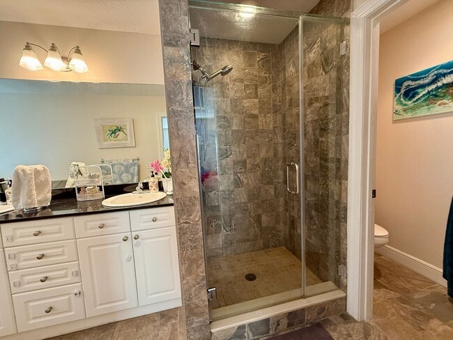 Building Photo - Carillon townhome in Gated Community