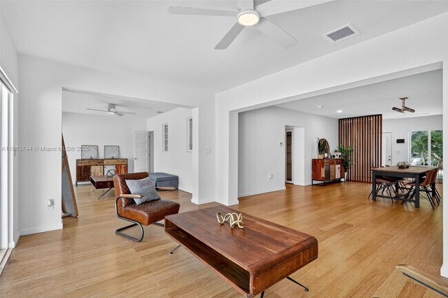 Building Photo - 2095 Keystone Blvd