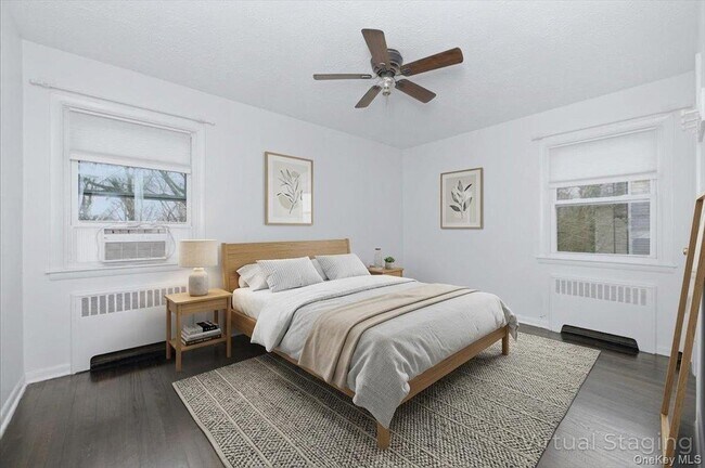 Building Photo - 98 Nassau Rd