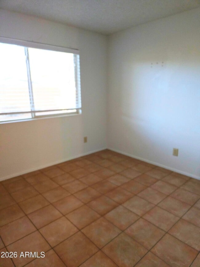 Building Photo - 8026 E Krail St