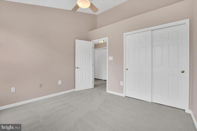 Building Photo - 47698 Loweland Terrace