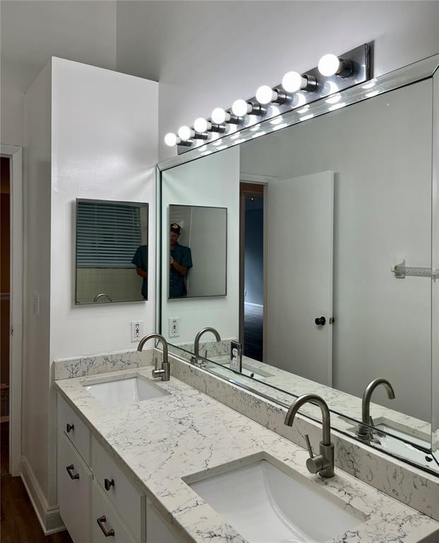 Building Photo - 9318 Heritage Oak Ct