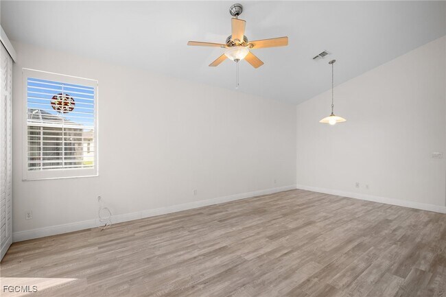 Building Photo - 3525 Arclight Ct