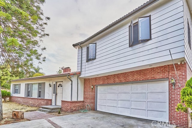 Building Photo - 2751 Batson Ave