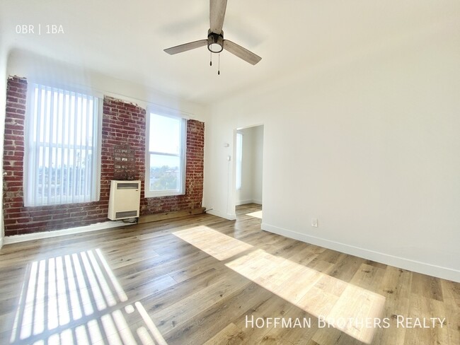 Primary Photo - 976 S Gramercy Pl