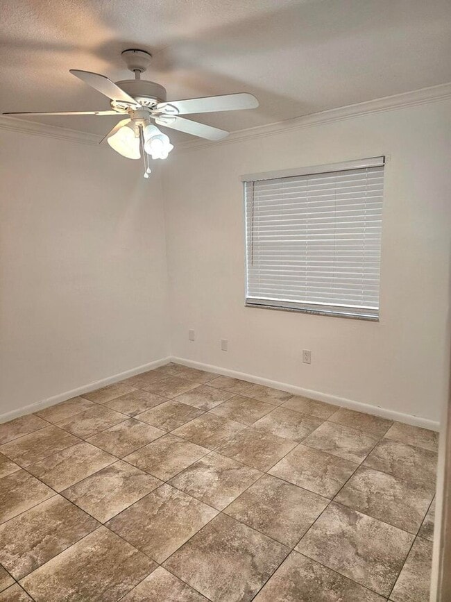 Building Photo - 12191 Broadleaf Ct