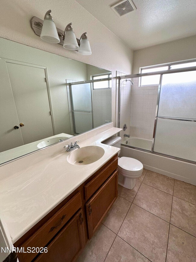 Building Photo - 1841 Burnside Dr