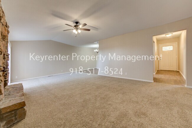 Building Photo - 8041-8041 S 79th E Ave