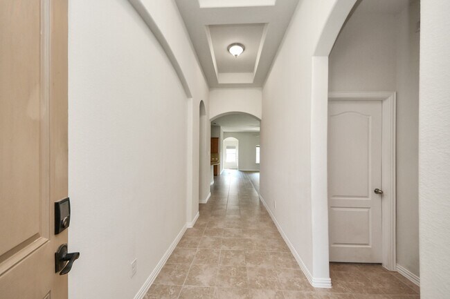 Building Photo - 12421 Berberry Dr