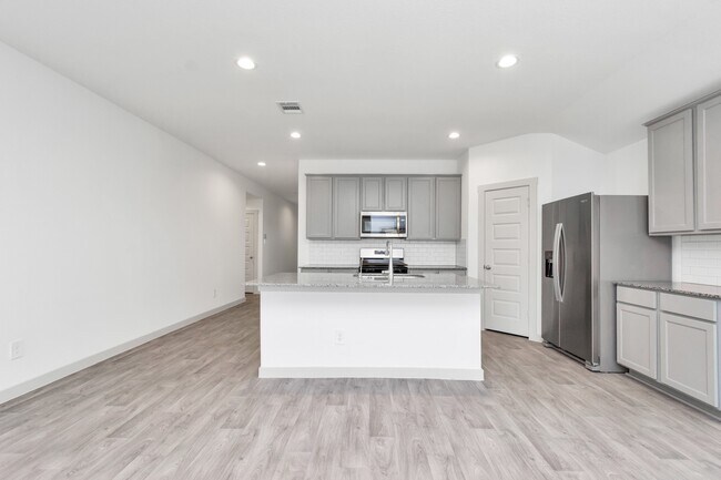 Building Photo - 10626 Watershed Dr