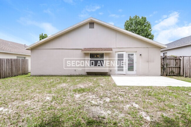 Building Photo - 4622 Tailfeather Ct