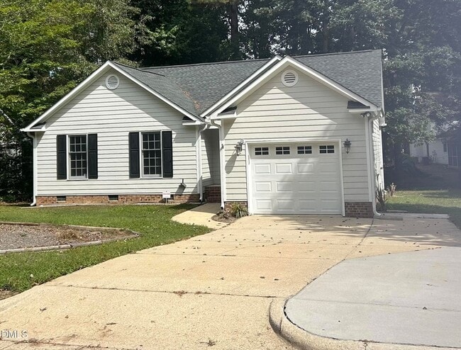 Primary Photo - 3529 Singleleaf Ln