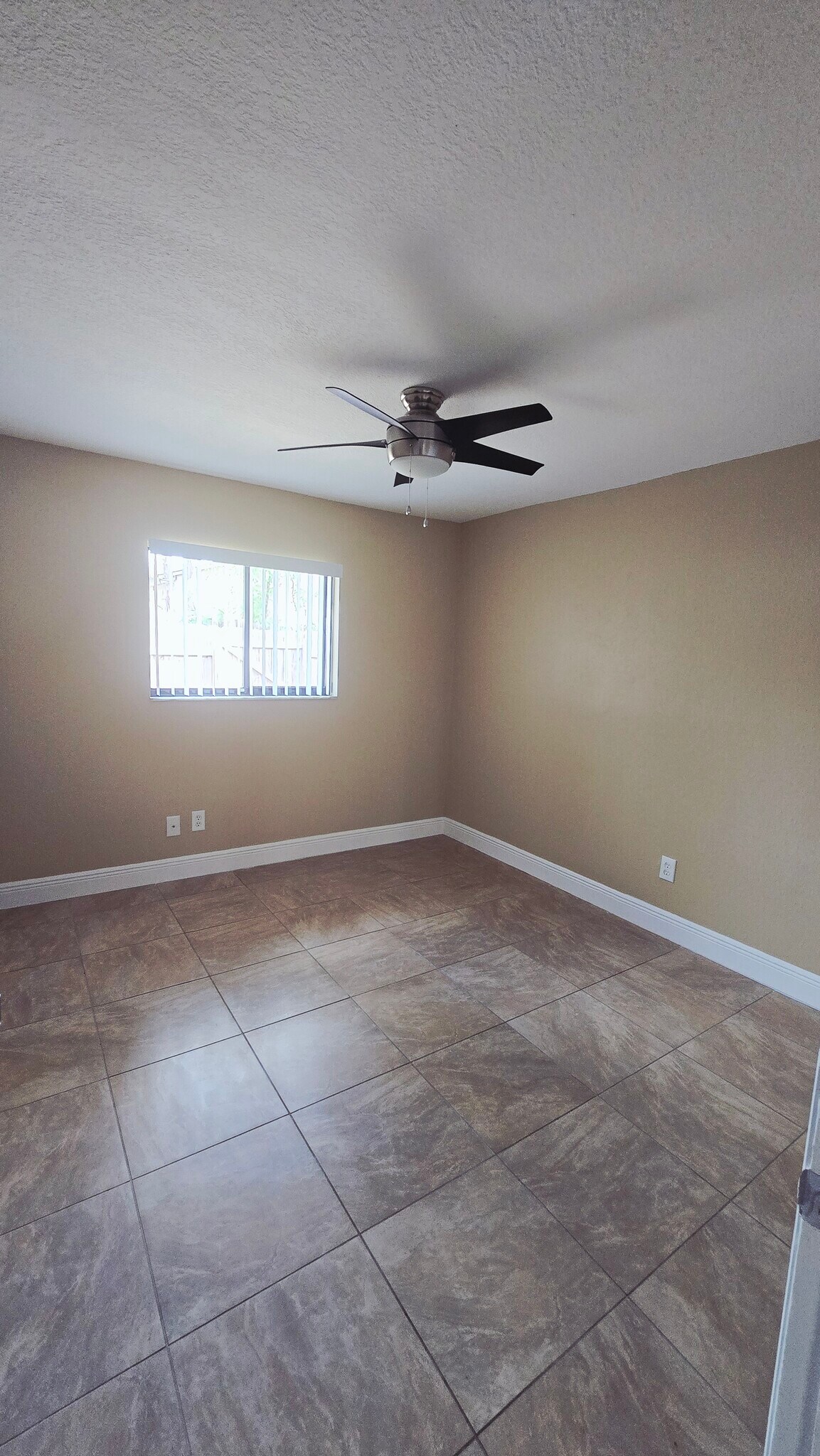 Building Photo - 555 Northlake Blvd