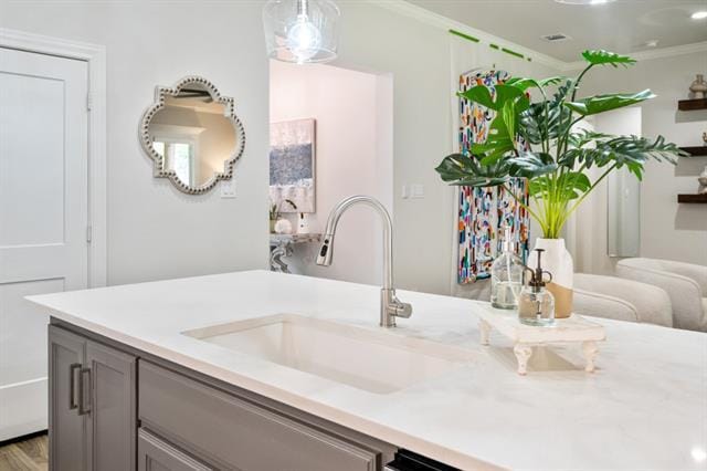 Building Photo - 245 Colonial Dr