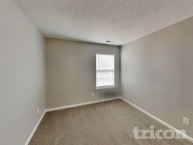 Building Photo - 198 Brantley Pl Dr