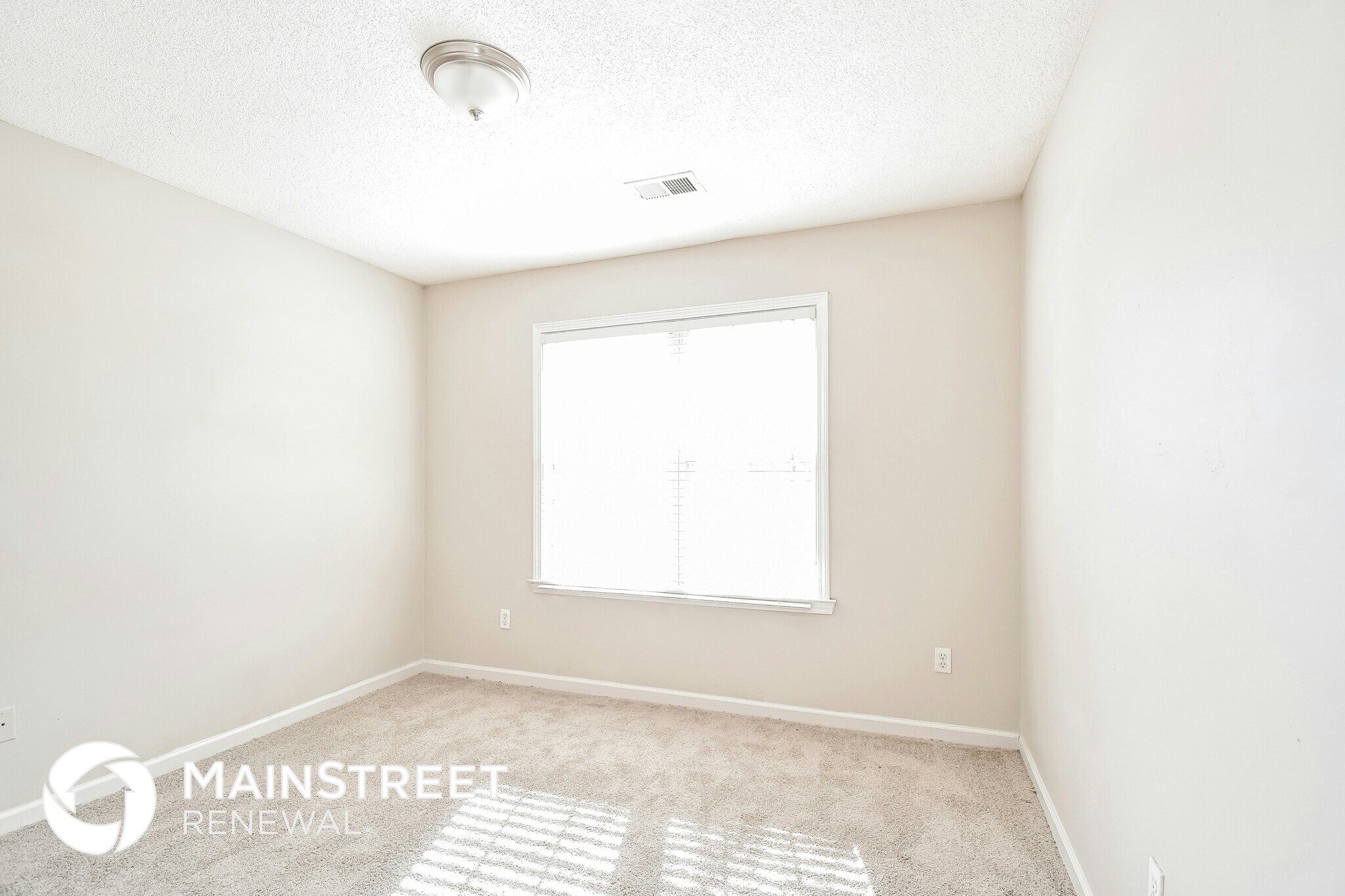 Building Photo - 9254 Tamhaven Dr