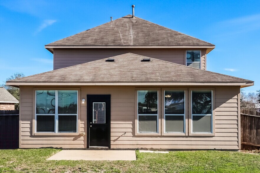 Building Photo - 19107 Remington Grove Ct