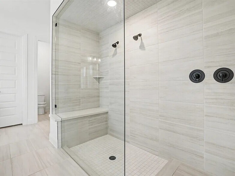 Building Photo - 104 Rocky River Rd